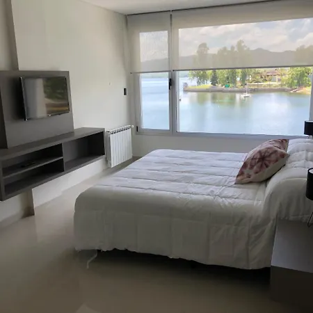 Casonas De La Bahia Apartamento Villa Carlos Paz Exterior foto